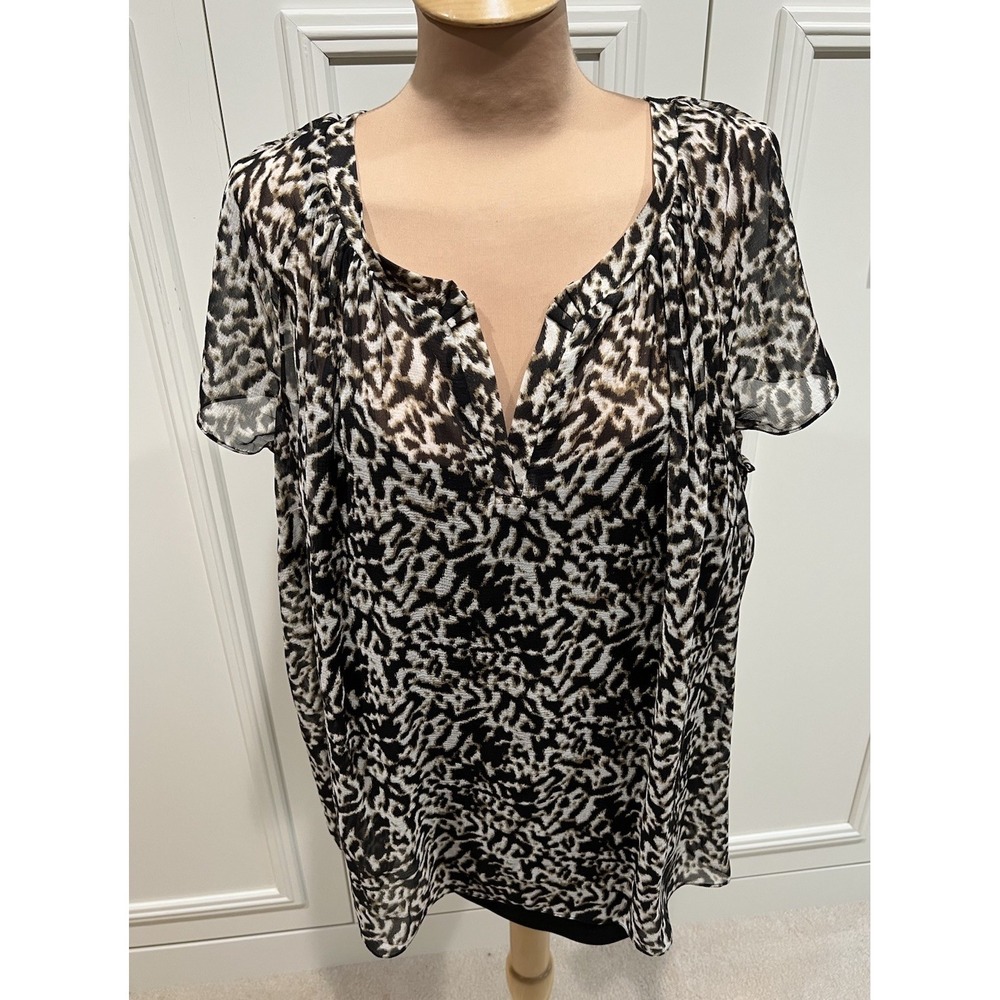 Talbots Womens Silk Animal Print Blouse With Cami Size 16W Career Office Classic